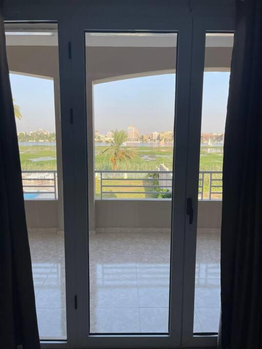 Royal Nile Villa - Nile View Apartment 1 Луксор Экстерьер фото