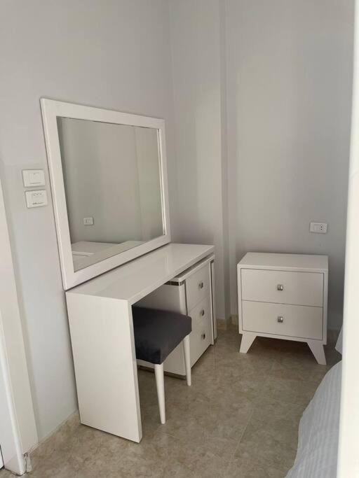 Royal Nile Villa - Nile View Apartment 1 Луксор Экстерьер фото