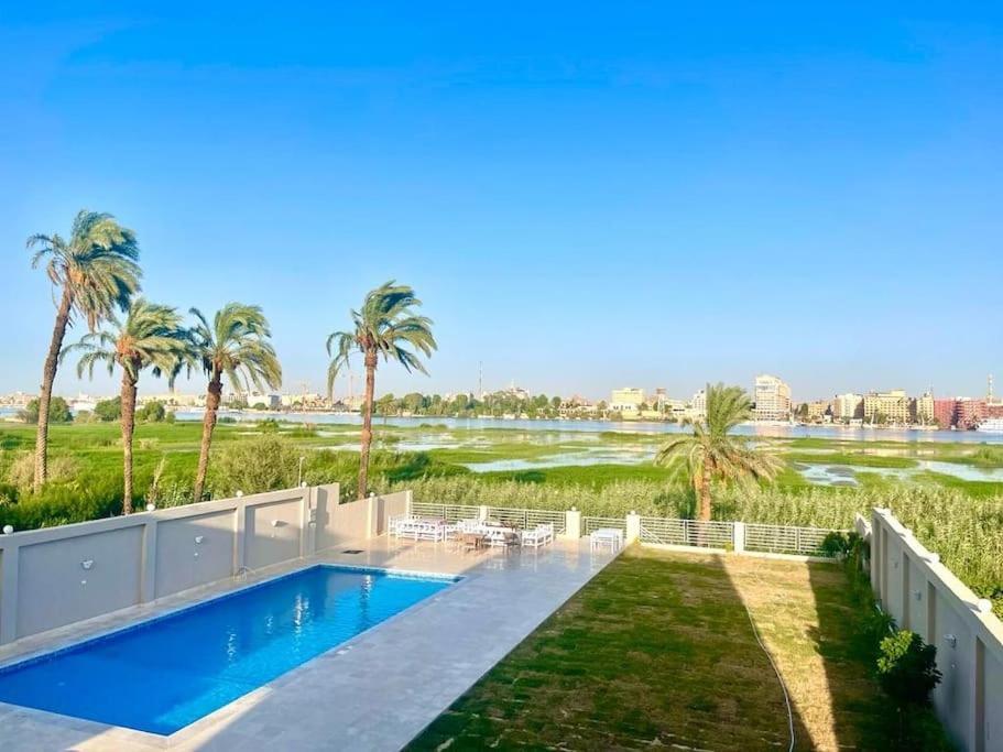 Royal Nile Villa - Nile View Apartment 1 Луксор Экстерьер фото
