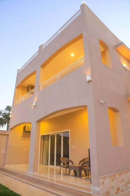Royal Nile Villa - Nile View Apartment 1 Луксор Экстерьер фото